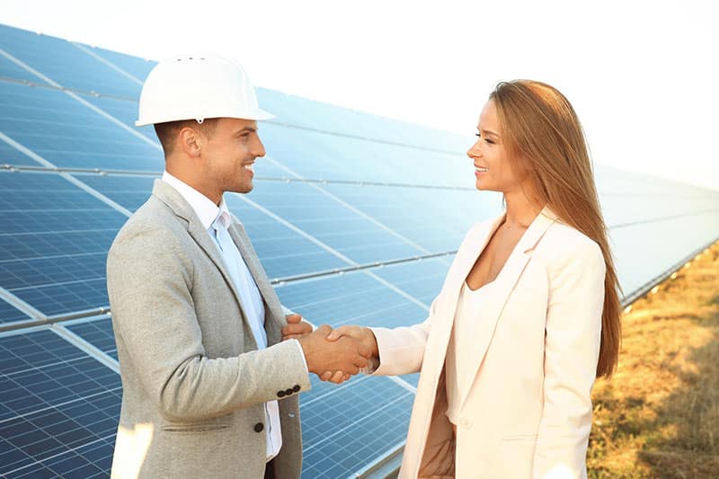 20 Solar Sales Tips to Win More Business in 2024